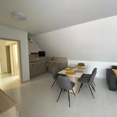 Jokai Apartmanhaz-hajduszoboszlo