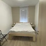 Jokai Apartmanhaz-hajduszoboszlo *