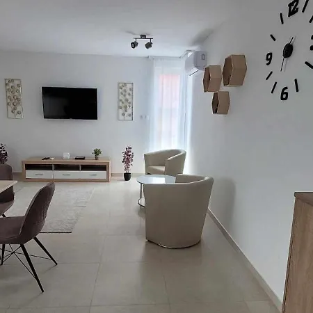 Apartment Jokai Apartmanhaz-hajduszoboszlo Hajduszoboszlo